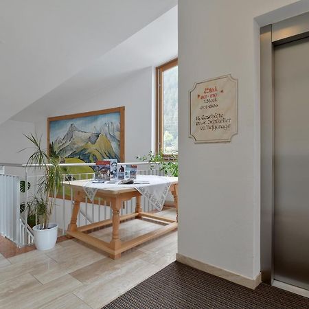 Ferienwohnungen Haus Der Mitte مايرهوفن المظهر الخارجي الصورة